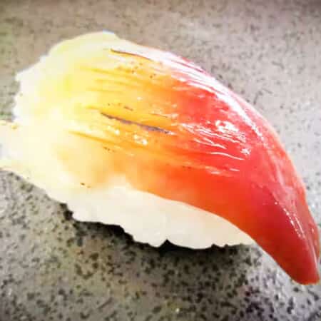 【ほっき貝の炙り】カナダ産｜小平市で鮨のテイクアウト・デリバリーなら鮨 比良乃